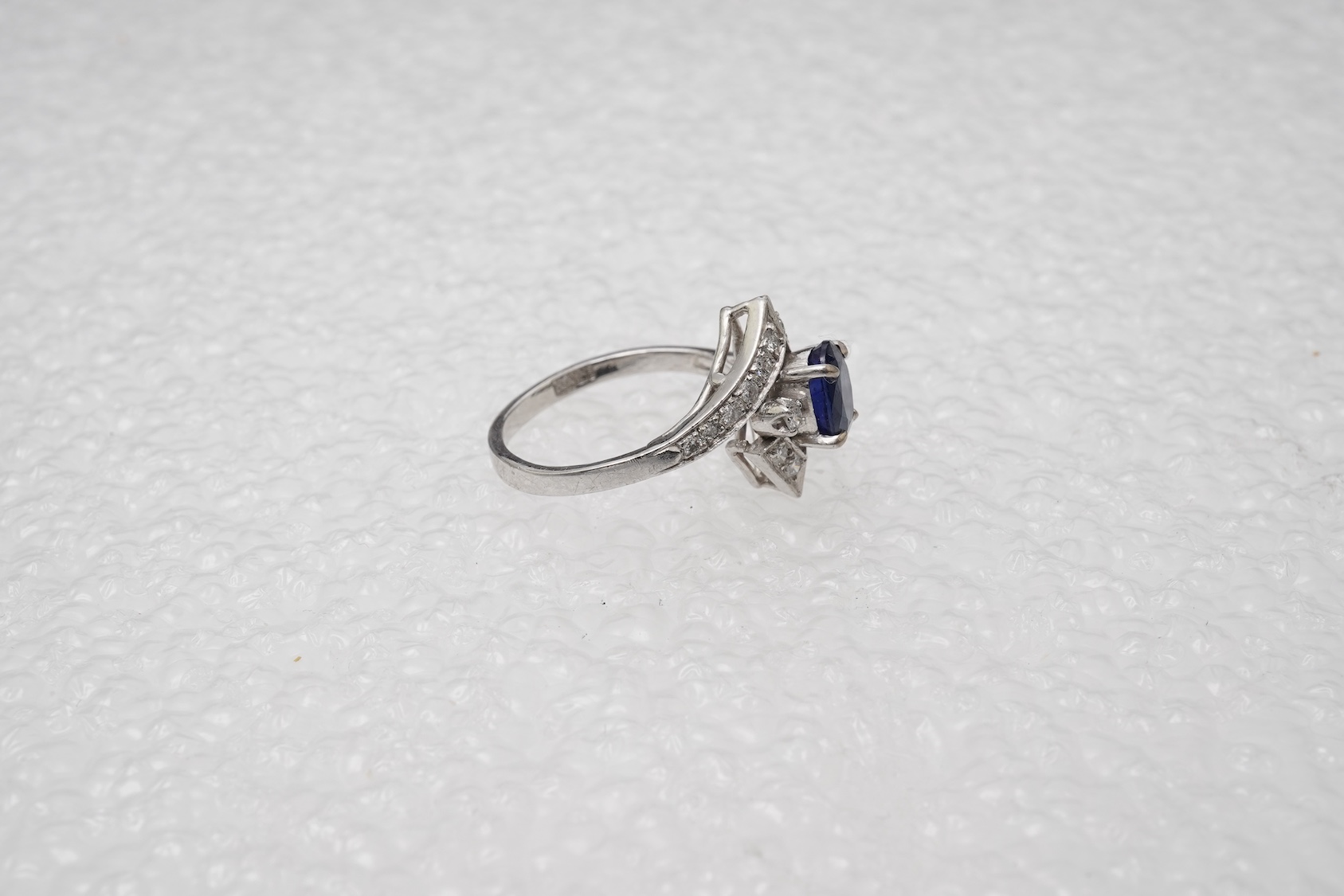 A sapphire and diamond ring